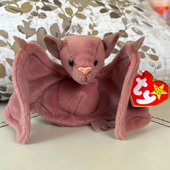 Batty Beanie Baby .. 4035 Great Condition